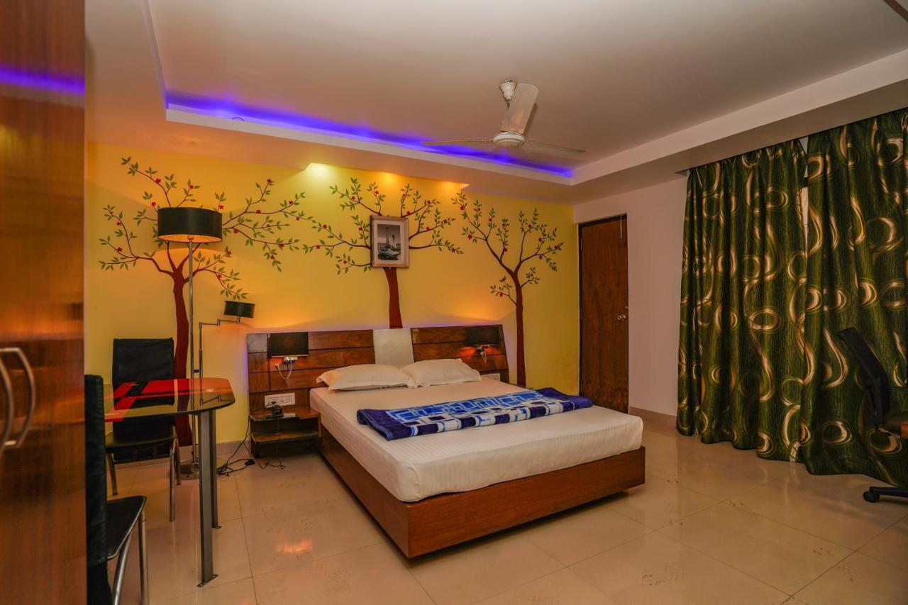Park Land Hotel Durgapur  Exterior photo
